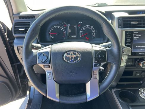 Used 2024 Toyota 4Runner SR5 AWD/4WD image 12