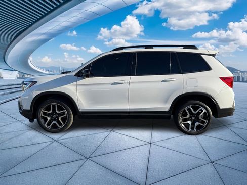 Used 2023 Honda Passport Elite image 8