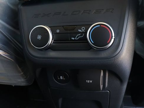 New 2026 Ford Explorer Active w/ Active Comfort Package AWD/4WD image 19