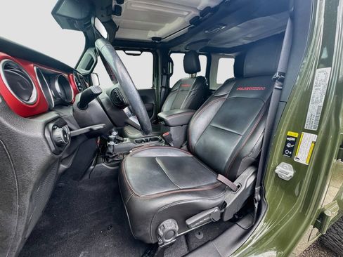 Used 2021 Jeep Wrangler Unlimited Rubicon w/ Dual Top Group AWD/4WD image 21