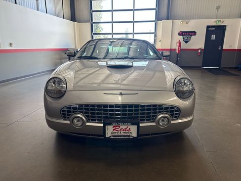 Used 2004 Ford Thunderbird image 45