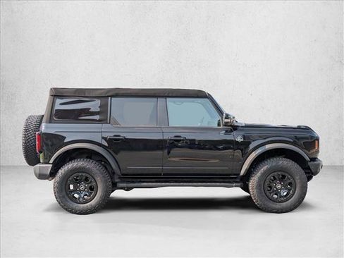 Used 2024 Ford Bronco Outer Banks w/ Sasquatch Package AWD/4WD image 4