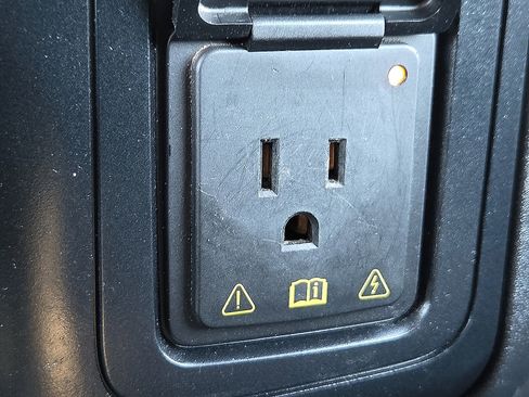 Certified 2024 Ford F250 XLT image 17