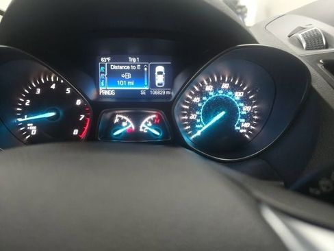 Used 2014 Ford Escape Titanium FWD image 30
