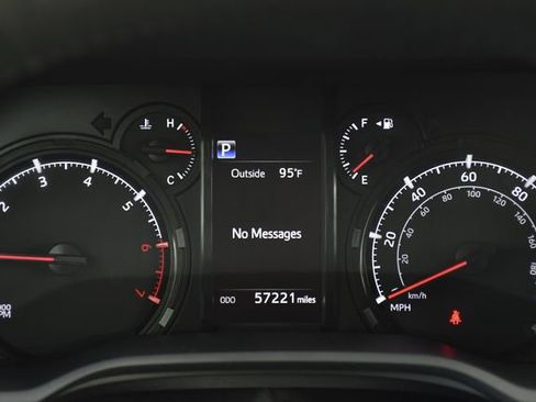 Used 2024 Toyota 4Runner SR5 RWD image 10