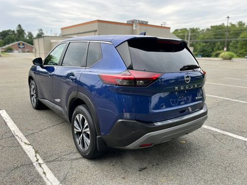 Used 2022 Nissan Rogue SV AWD/4WD image 7