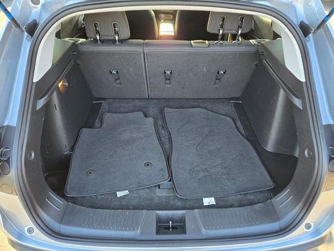 Used 2025 Chevrolet Trax LS FWD image 13