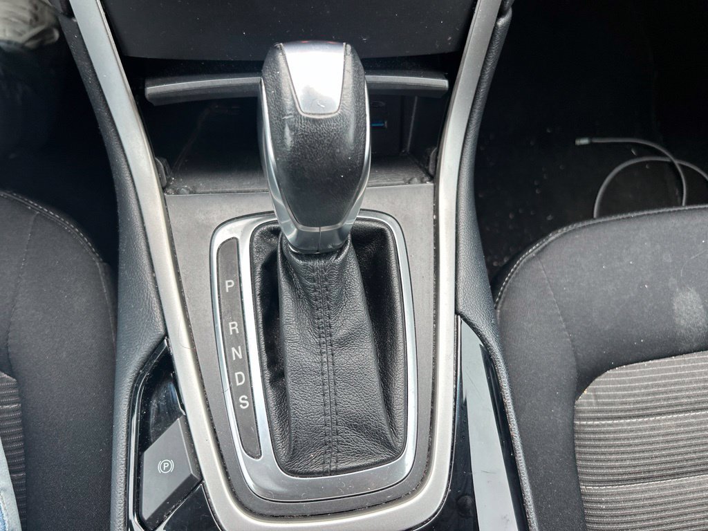 Used 2018 Ford Edge SEL FWD image 18
