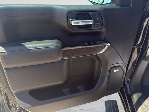 Used 2019 GMC Sierra 1500 Denali w/ Denali Ultimate Package AWD/4WD image 34