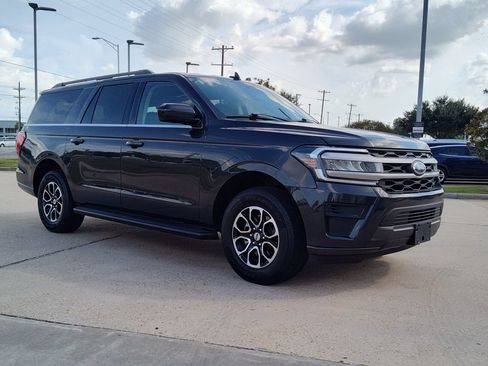 Used 2022 Ford Expedition Max XLT RWD image 15