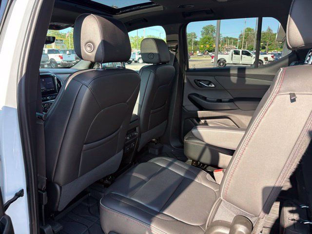 Used 2023 Chevrolet Traverse RS AWD/4WD image 19