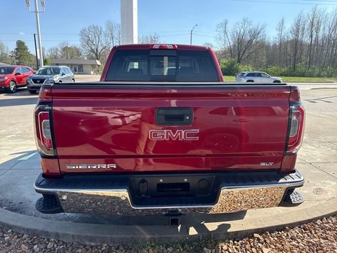 Used 2018 GMC Sierra 1500 SLT w/ SLT Premium Package image 4