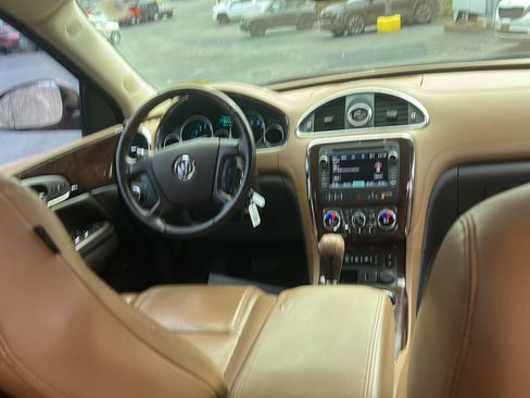 Used 2017 Buick Enclave Leather w/ Trailering Package image 29