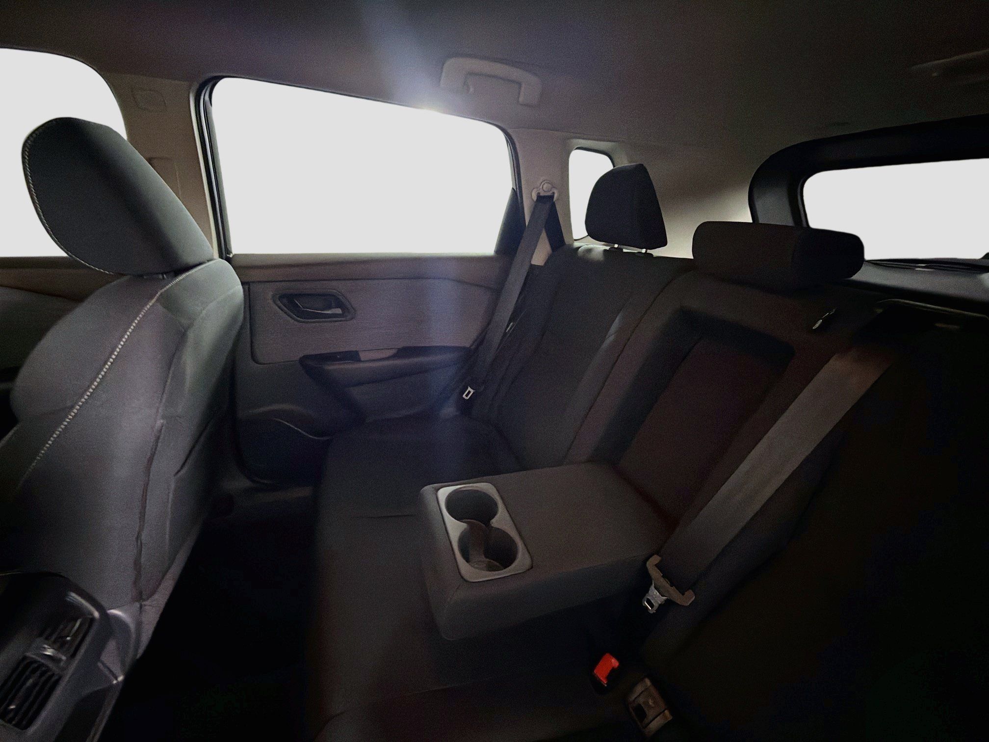 Used 2023 Nissan Rogue S FWD image 26
