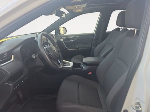 Used 2023 Toyota RAV4 SE w/ Convenience Package AWD/4WD image 11