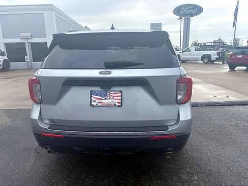 Used 2023 Ford Explorer ST-Line w/ Class IV Trailer Tow Package image 4