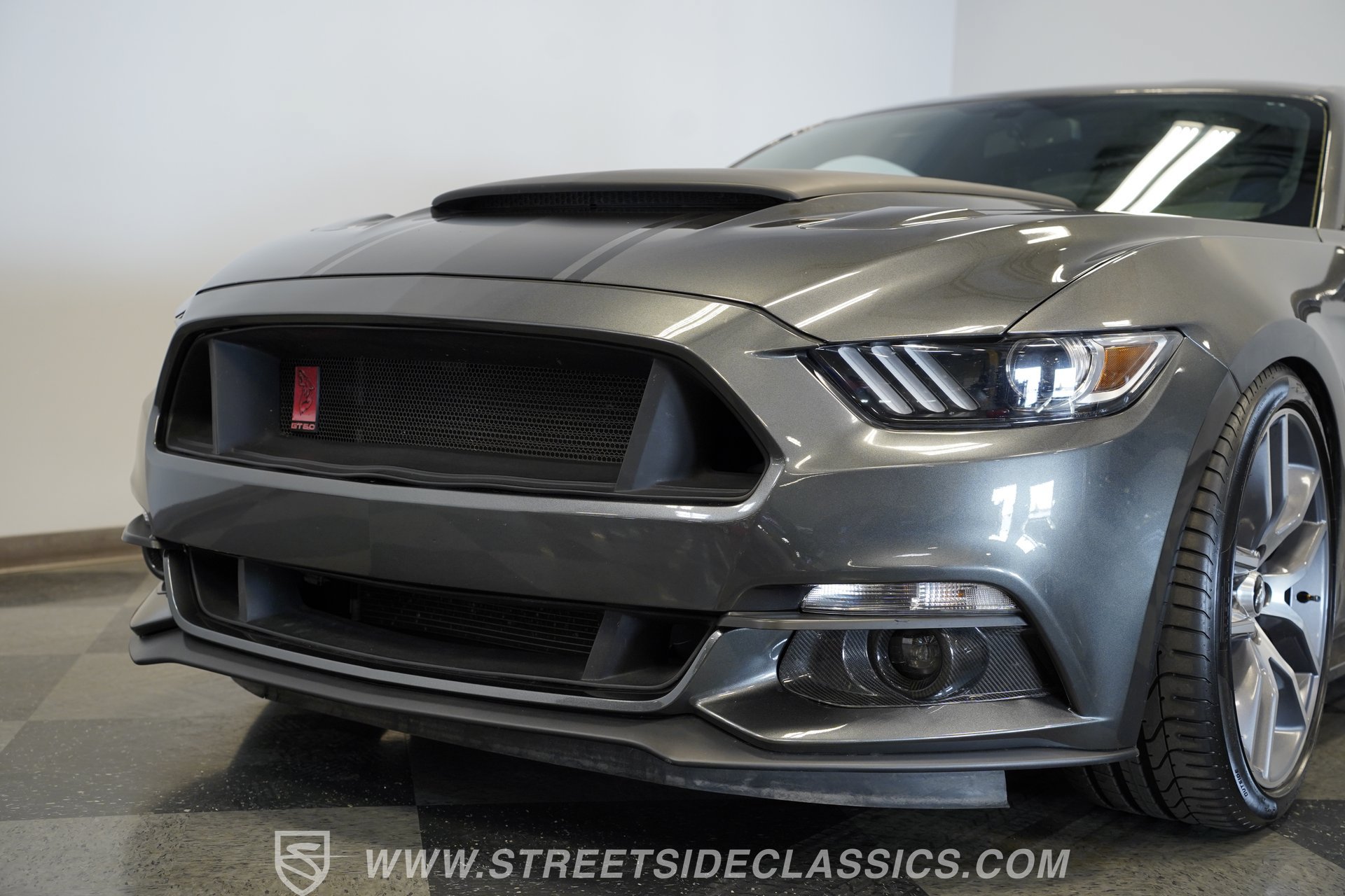 Used 2016 Ford Mustang GT Premium RWD image 22