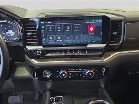 Used 2022 GMC Sierra 1500 Elevation image 21