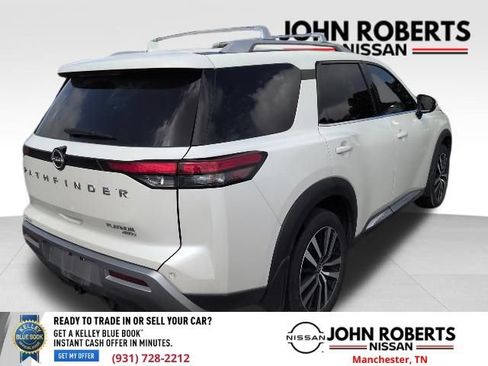 Used 2024 Nissan Pathfinder Platinum w/ Cargo Package AWD/4WD image 9