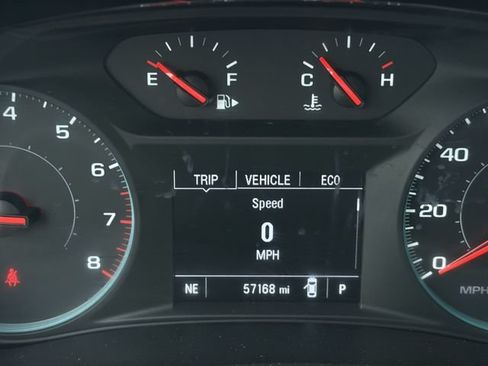 Used 2023 Chevrolet Malibu LT FWD image 17