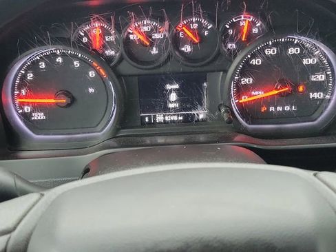 Used 2020 Chevrolet Silverado 1500 Custom w/ Custom Value Package image 11