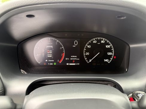 Used 2024 Honda HR-V LX image 15