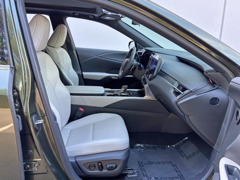 Used 2023 Lexus RX 350 w/ Cold Area Package AWD/4WD image 16