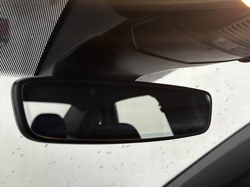 Used 2024 Volkswagen Jetta Sport image 28