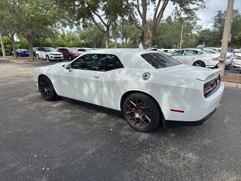 Used 2019 Dodge Challenger GT w/ Plus Package RWD image 5
