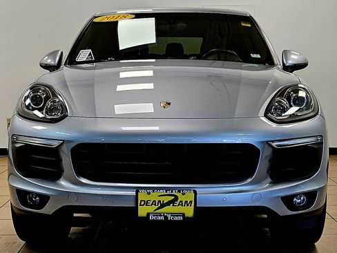 Used 2018 Porsche Cayenne Platinum Edition image 5