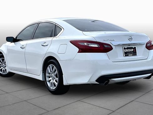 Used 2018 Nissan Altima 2.5 S w/ S Convenience Package FWD image 12
