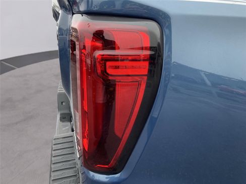 Used 2025 GMC Sierra 1500 Denali w/ Denali Reserve Package image 13