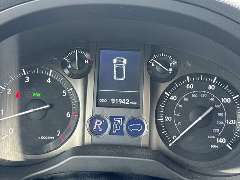 Used 2018 Lexus GX 460 Premium w/ Premium Package AWD/4WD image 29