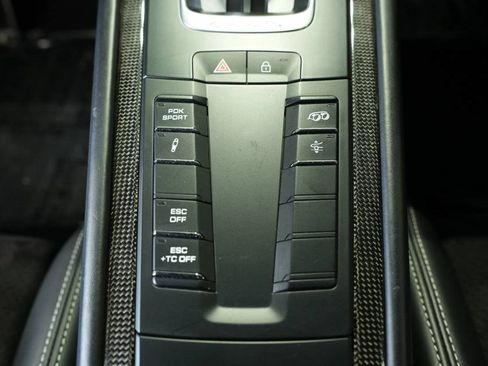 Certified 2019 Porsche 911 GT3 RS image 23