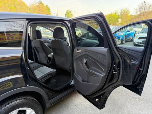 Used 2016 Ford Escape SE AWD/4WD image 16