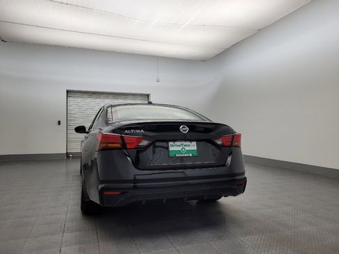 Used 2020 Nissan Altima 2.5 S image 6