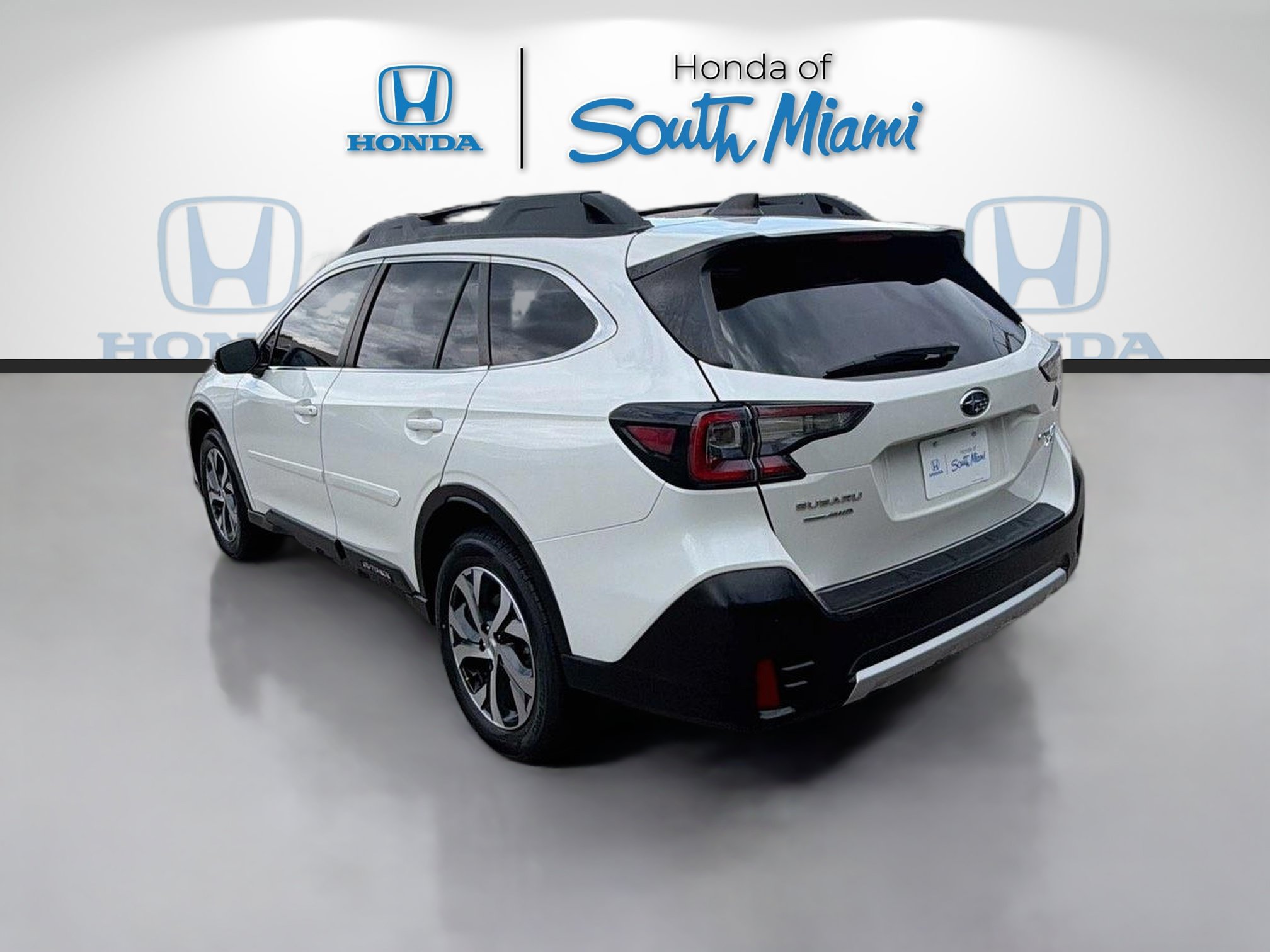 Used 2021 Subaru Outback Limited XT AWD/4WD image 5