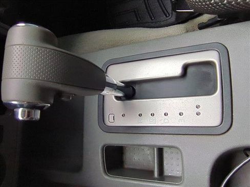 Used 2016 Nissan Frontier Desert Runner image 14