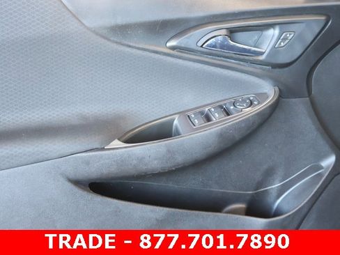 Used 2017 Chevrolet Malibu LS image 10