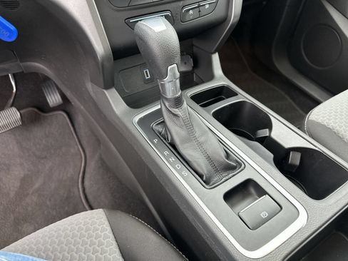 Used 2017 Ford Escape SE AWD/4WD image 16