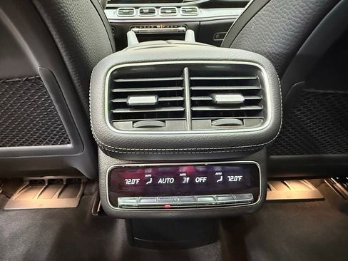 Used 2026 Mercedes-Benz GLS 450 4MATIC image 42
