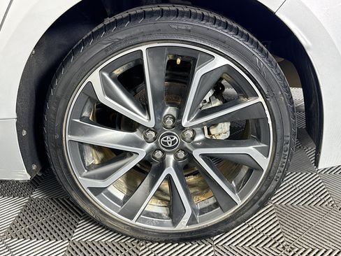 Used 2022 Toyota Corolla SE w/ SE Premium Package FWD image 35