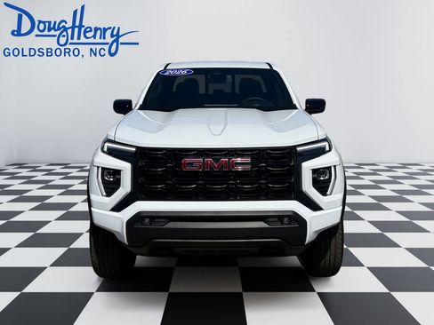 New 2026 GMC Canyon Elevation w/ Convenience Package RWD image 8