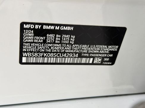 Certified 2025 BMW M5 w/ Carbon Package AWD/4WD image 18
