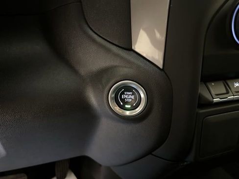 Certified 2024 Chevrolet Silverado 1500 Custom w/ LPO, Dark Essentials Package image 15