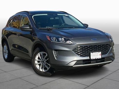 Used 2022 Ford Escape SE w/ Convenience Package image 3