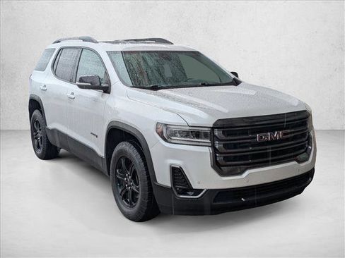 Used 2023 GMC Acadia AT4 image 3