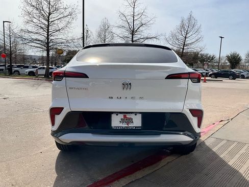 Used 2025 Buick Envista Sport Touring image 7