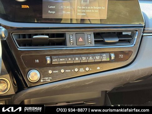 Used 2022 Lexus ES 350 w/ Accessory Package image 11