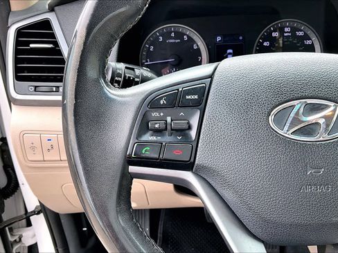 Used 2016 Hyundai Tucson Sport image 24